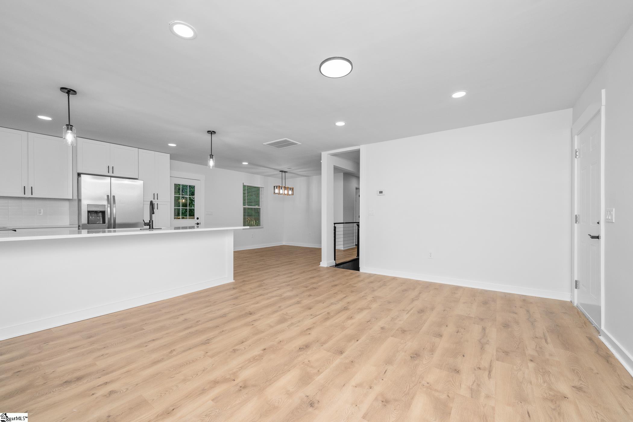 10 Valley View Lane Greenville, SC 29605 - Photo 6 of 33