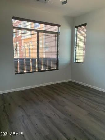 $1,995 | 240 West Juniper Avenue, Unit 1005, Gilbert, AZ 85233