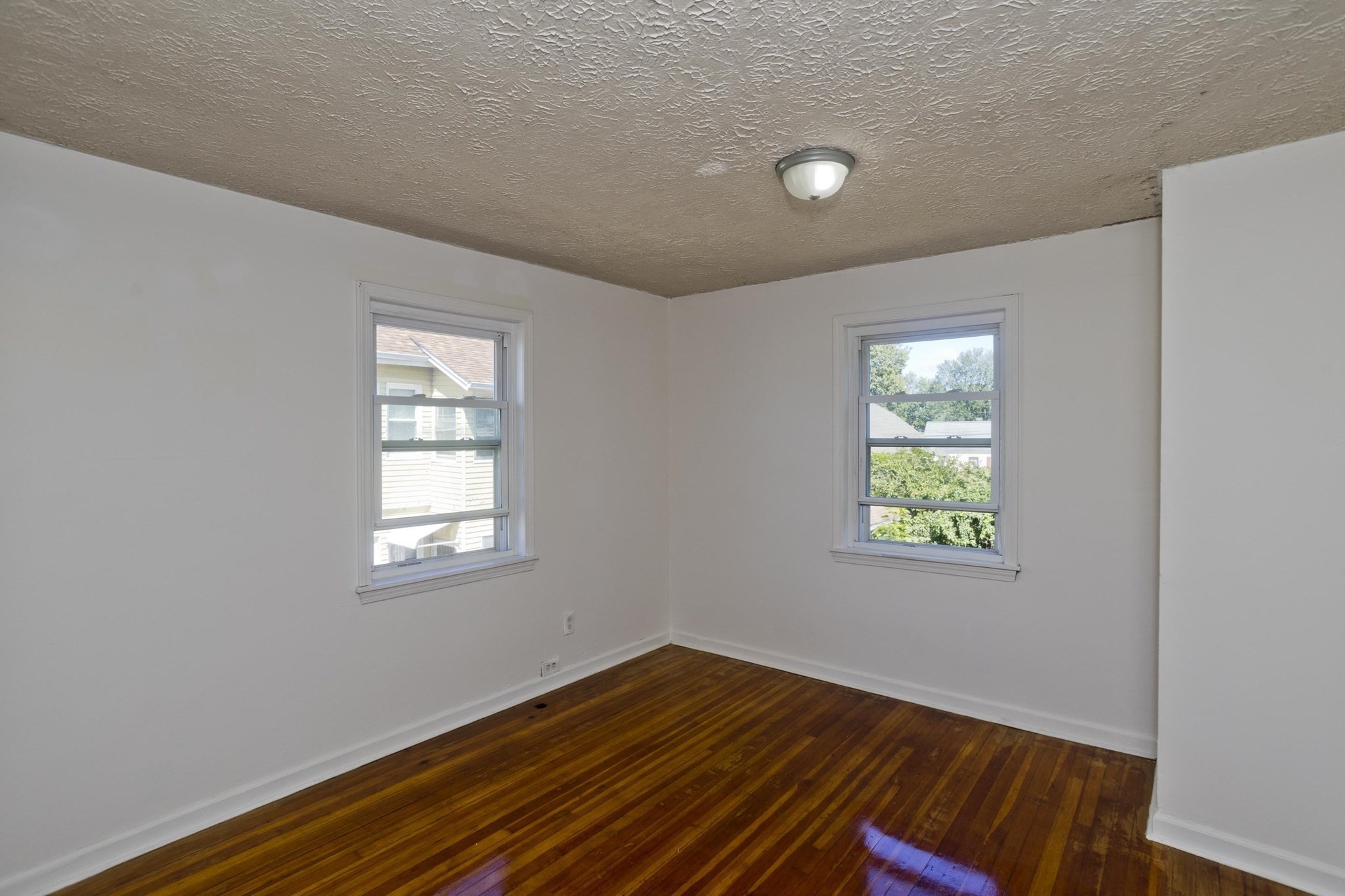 23 Jenness Street Springfield, MA 01104 - Photo 21 of 33 Gallery Image 21