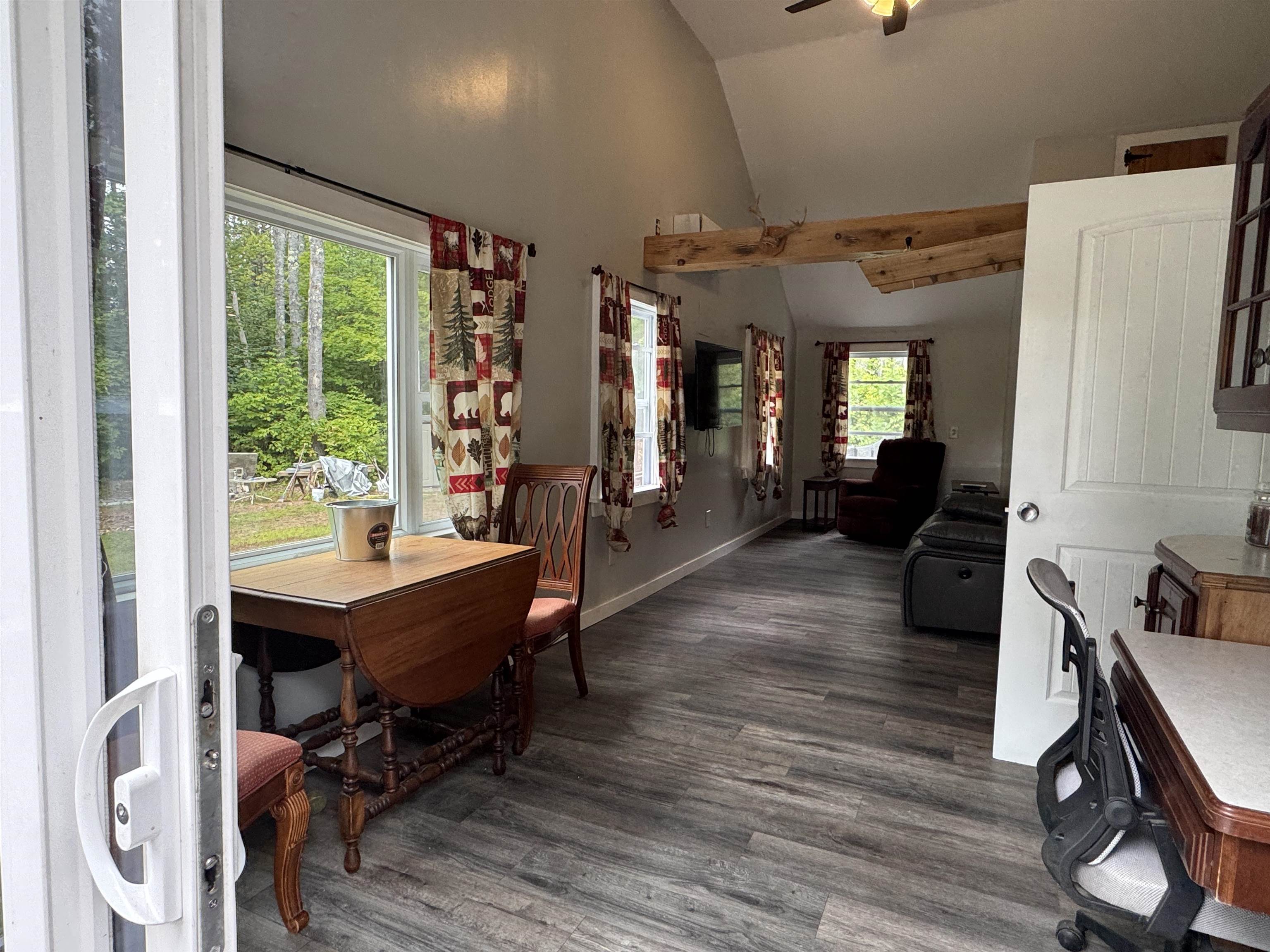 49 Town House Road Effingham, NH 03882 - Photo 5 of 53 Gallery Image 5