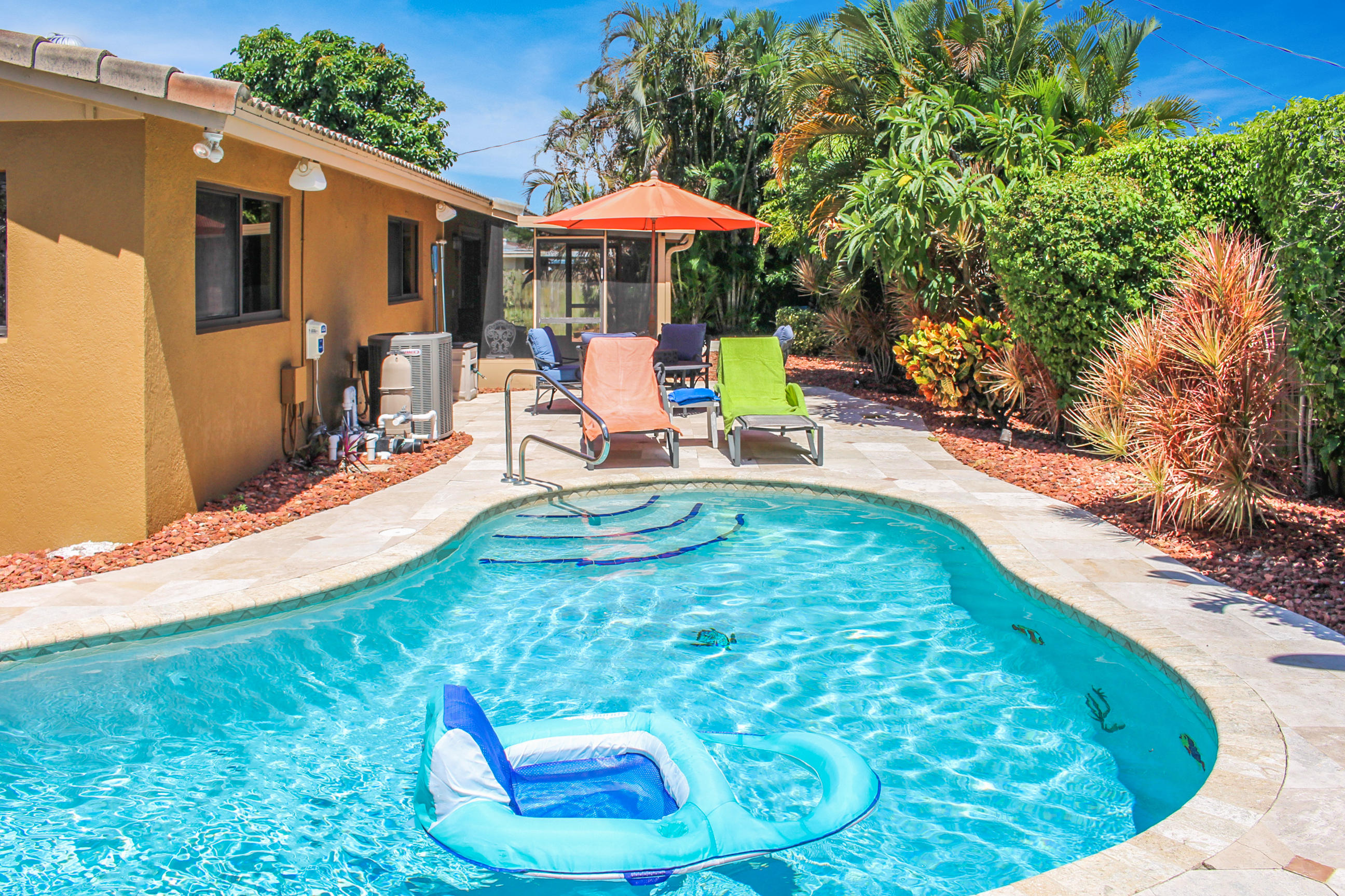 4072 Northwest 2nd Terrace Boca Raton, FL 33431 - Photo 40 of 46 4072 NW 2nd Ter- Pool