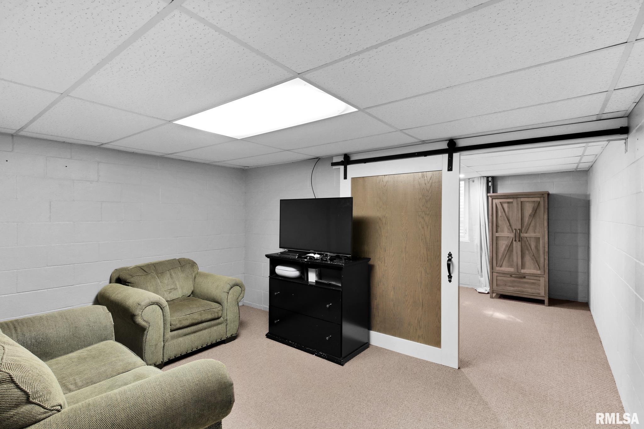 832 Sunset Road Morton, IL 61550 - Photo 18 of 32 Gallery Image 18