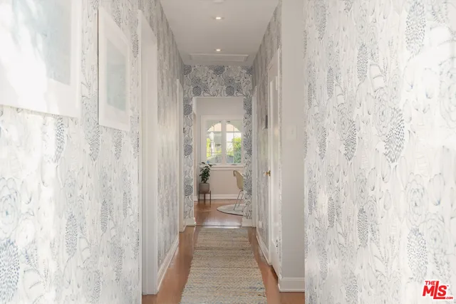 $9,500 | 513 North Mansfield Avenue, Los Angeles, CA 90036