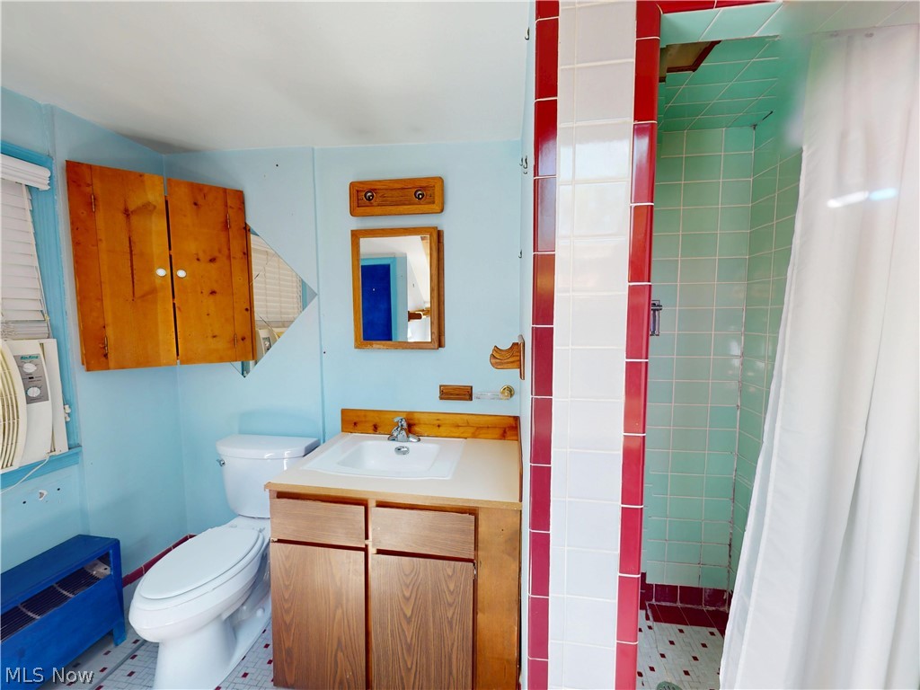 1049 Renfield Road Cleveland Heights, OH 44121 - Photo 18 of 25