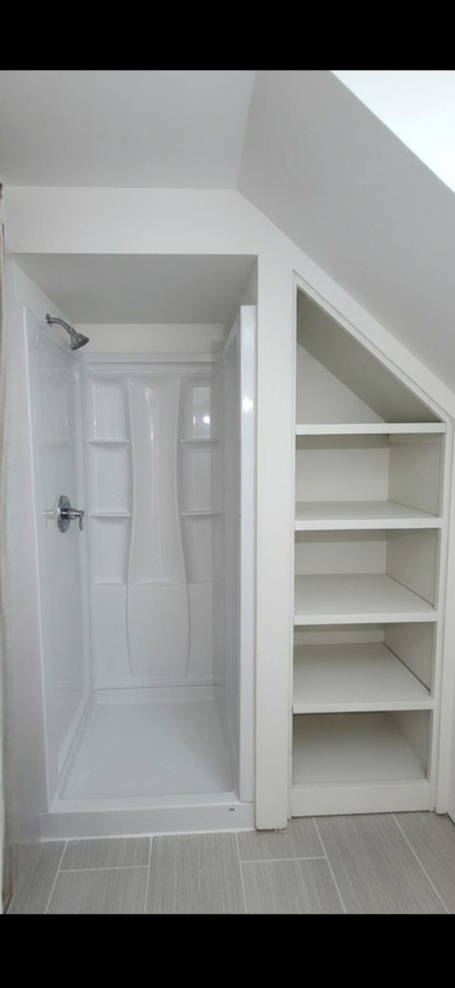 723 Fox River Road Valparaiso, IN 46385 - Photo 3 of 13 a bathroom with a shower