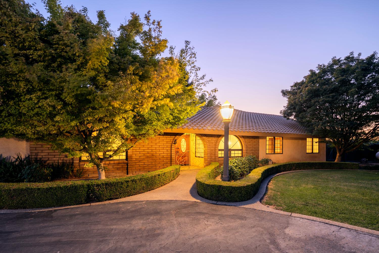 7855 South Buttonwillow Avenue Reedley, CA 93654 - Photo 4 of 81 Gallery Image 4