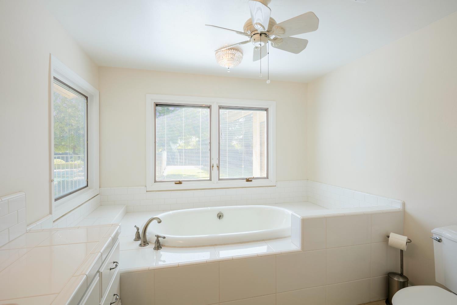7855 South Buttonwillow Avenue Reedley, CA 93654 - Photo 41 of 81 Gallery Image 41