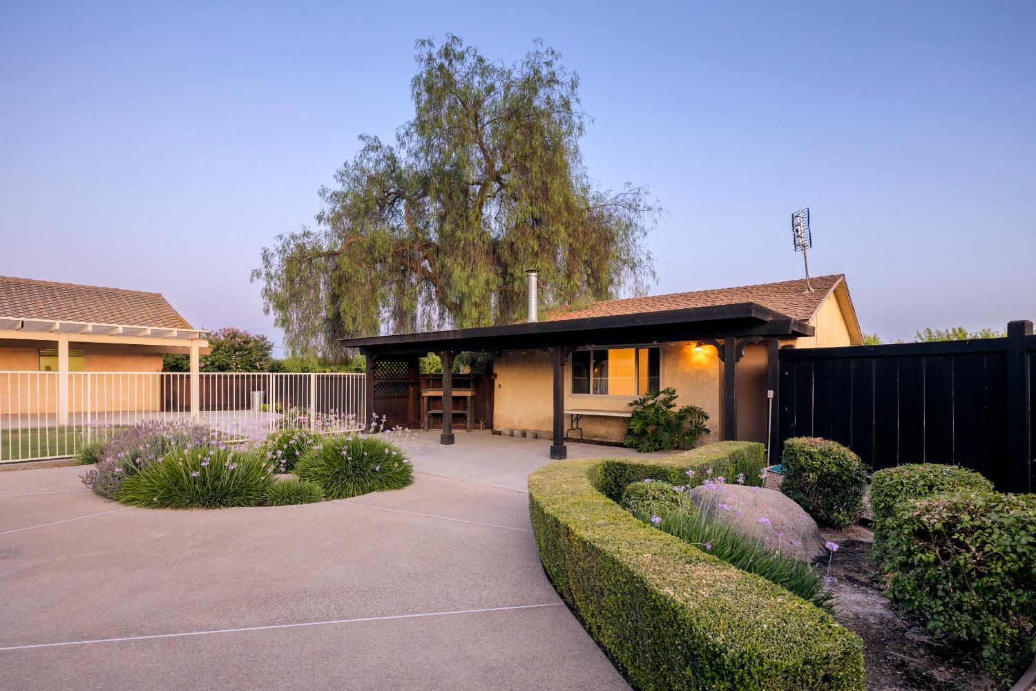7855 South Buttonwillow Avenue Reedley, CA 93654 - Photo 54 of 81 Gallery Image 54