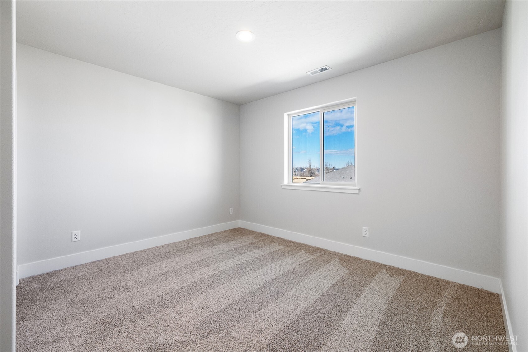 4223 West Sandy Street Moses Lake, WA 98837 - Photo 15 of 24
