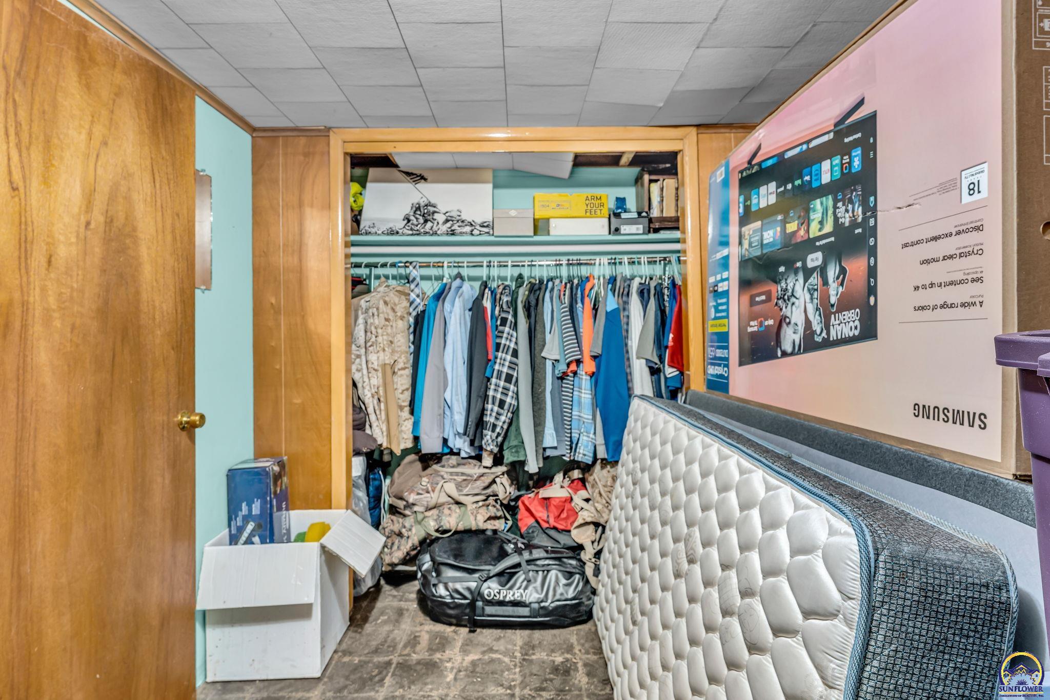 1508 West 3rd Street Lawrence, KS 66044 - Photo 30 of 43