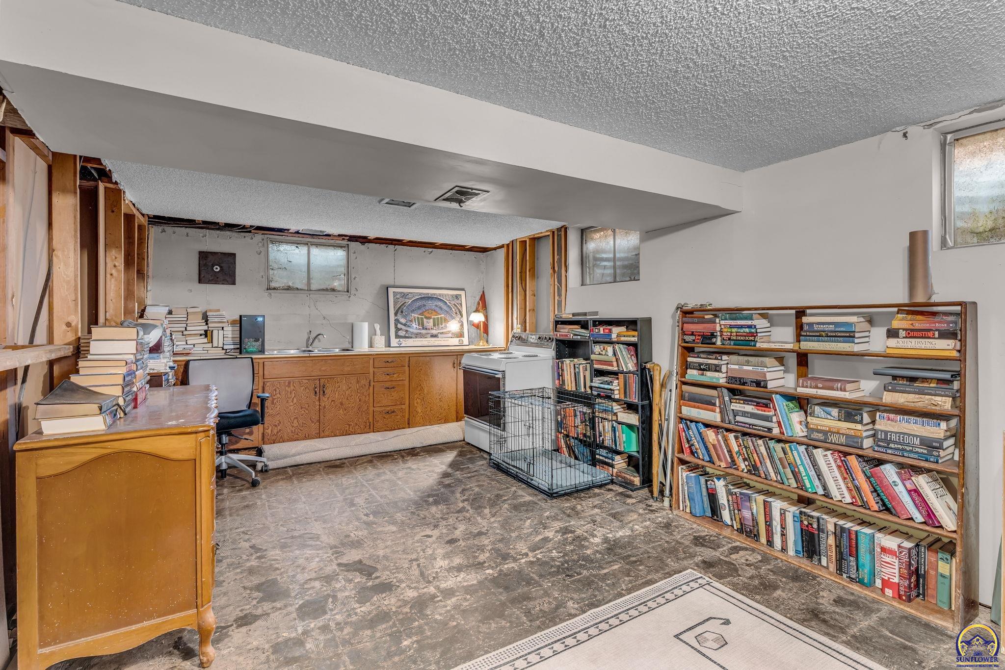 1508 West 3rd Street Lawrence, KS 66044 - Photo 31 of 43