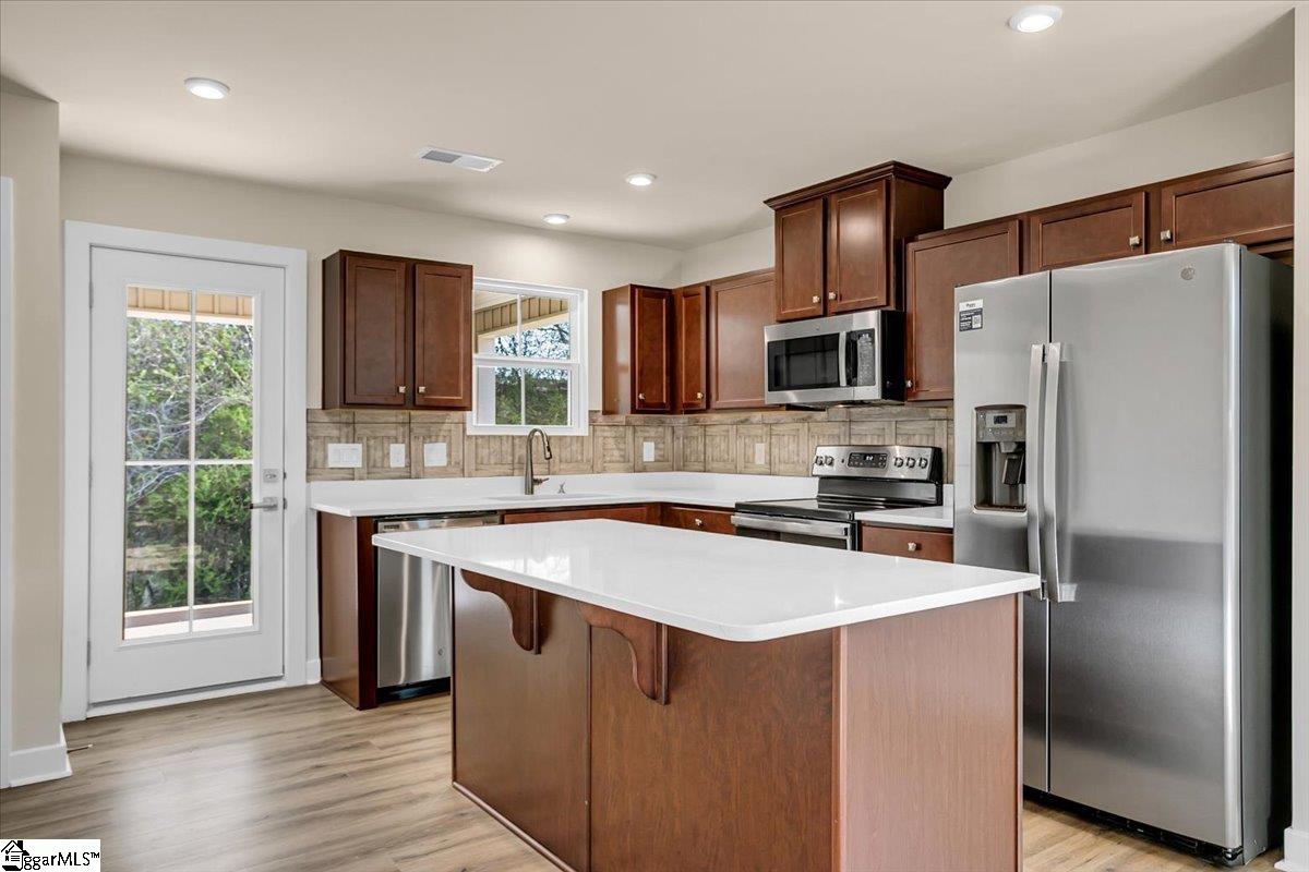 206 Shepley Street Fountain Inn, SC 29644 - Photo 11 of 33 Gallery Image 11