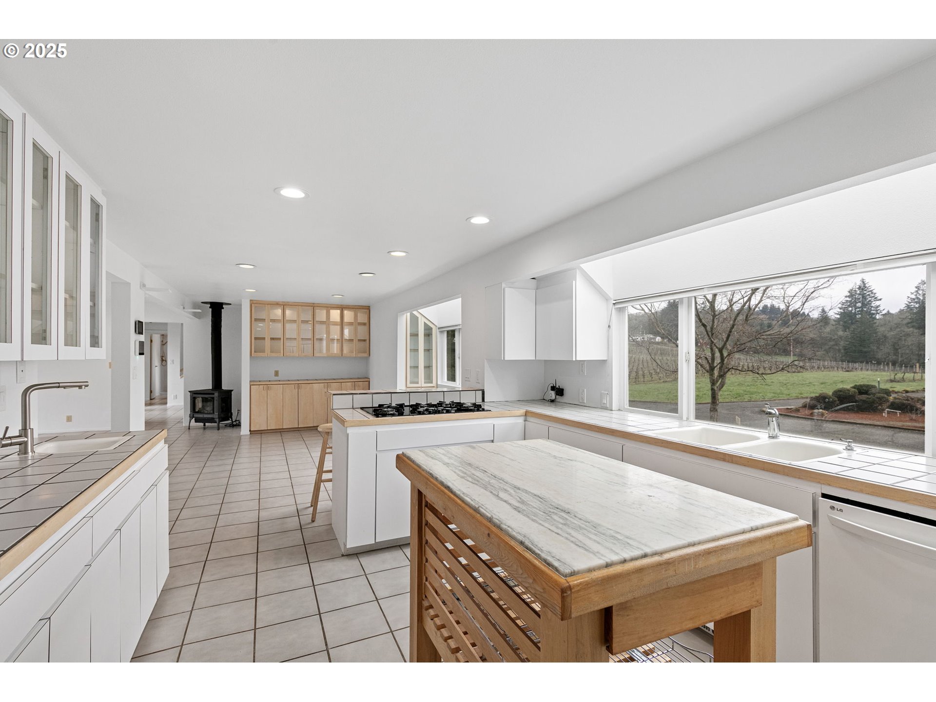 6055 Bethel Heights Road Northwest Salem, OR 97304 - Photo 10 of 47