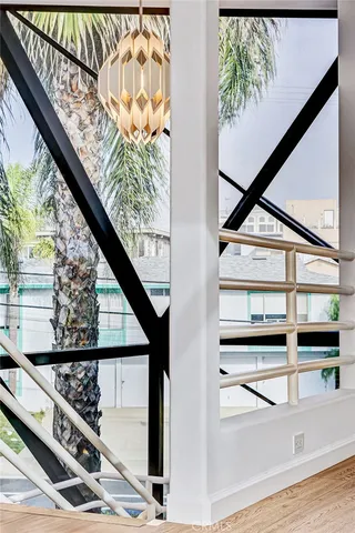 $2,595,000 | 1633 Prospect Avenue, Hermosa Beach, CA 90254