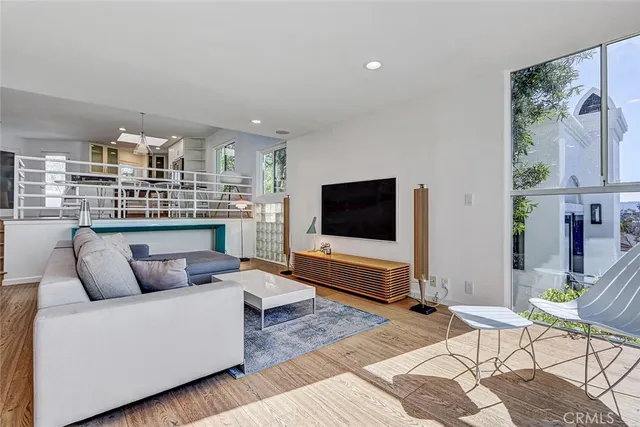 $2,595,000 | 1633 Prospect Avenue, Hermosa Beach, CA 90254