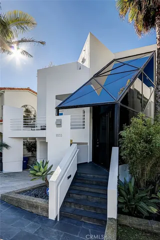 $2,595,000 | 1633 Prospect Avenue, Hermosa Beach, CA 90254