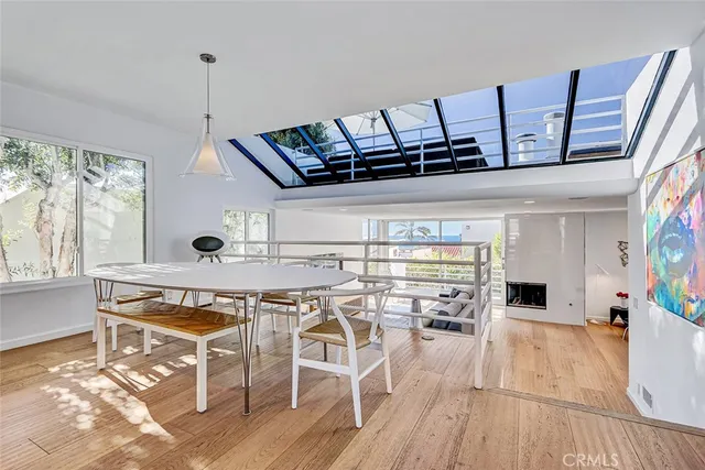 $2,595,000 | 1633 Prospect Avenue, Hermosa Beach, CA 90254