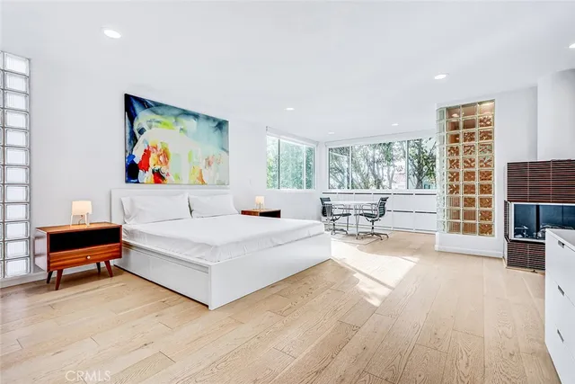 $2,595,000 | 1633 Prospect Avenue, Hermosa Beach, CA 90254