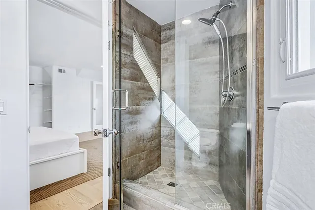 $2,595,000 | 1633 Prospect Avenue, Hermosa Beach, CA 90254