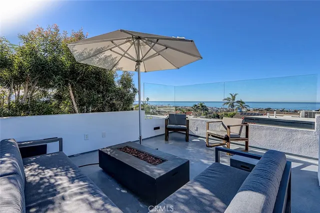 $2,595,000 | 1633 Prospect Avenue, Hermosa Beach, CA 90254