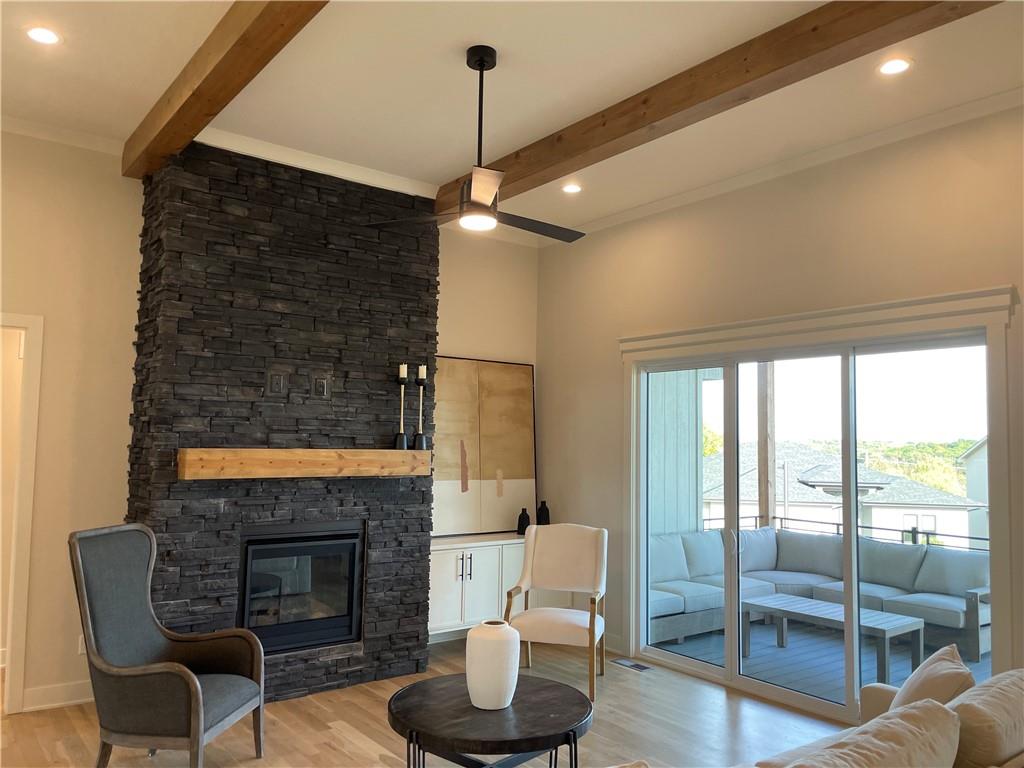 9019 Freedom Street Lenexa, KS 66227 - Photo 4 of 37