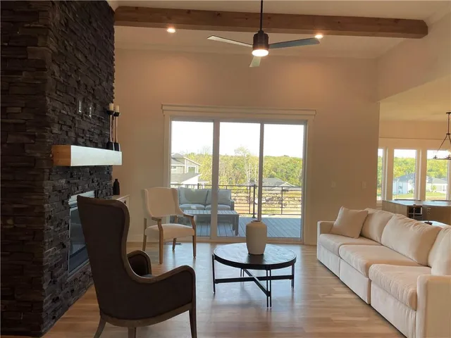 $799,900 | 9019 Freedom Street, Lenexa, KS 66227