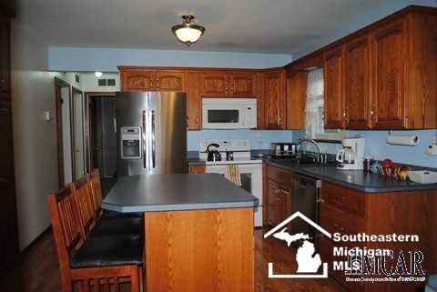 1844 Sheick Road Monroe, MI 48162 - Photo 5 of 26