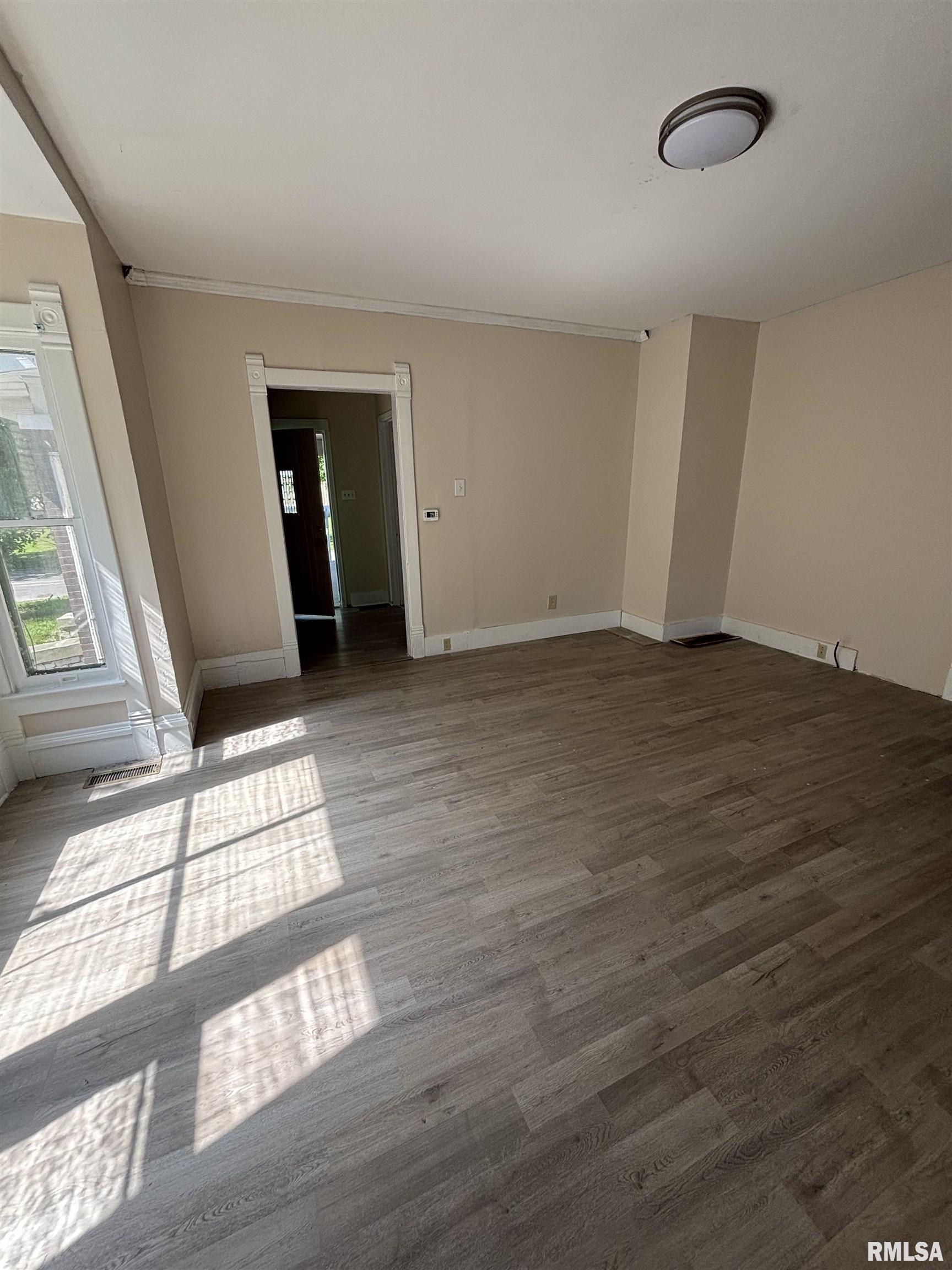 295 West Barnes Street Bushnell, IL 61422 - Photo 46 of 96