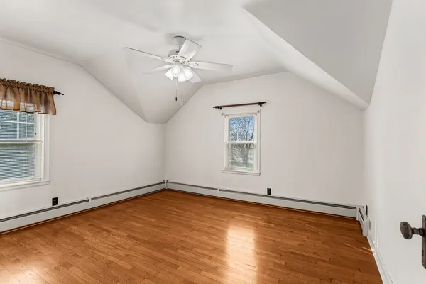 $134,900 | 403 East 3rd Street, Brocton, IL 61917
