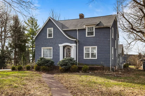 $134,900 | 403 East 3rd Street, Brocton, IL 61917