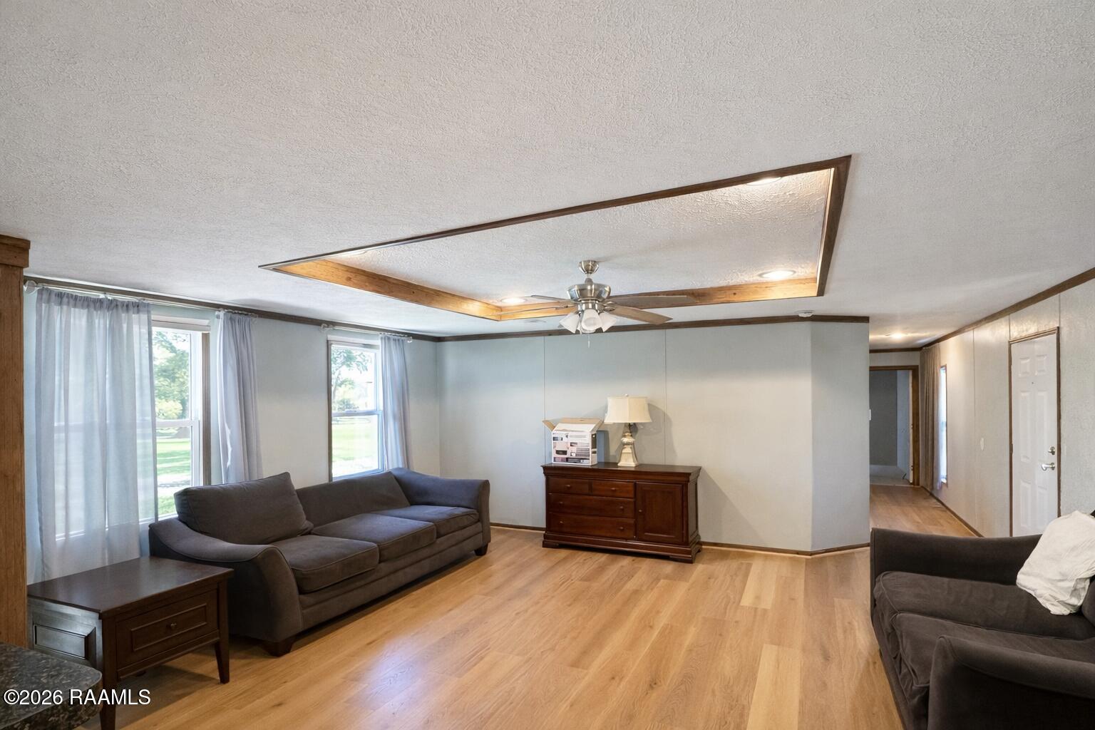 102 Dassas Street Scott, LA 70583 - Photo 3 of 12 09715829-1606-422D-9469-B0DEBF290047