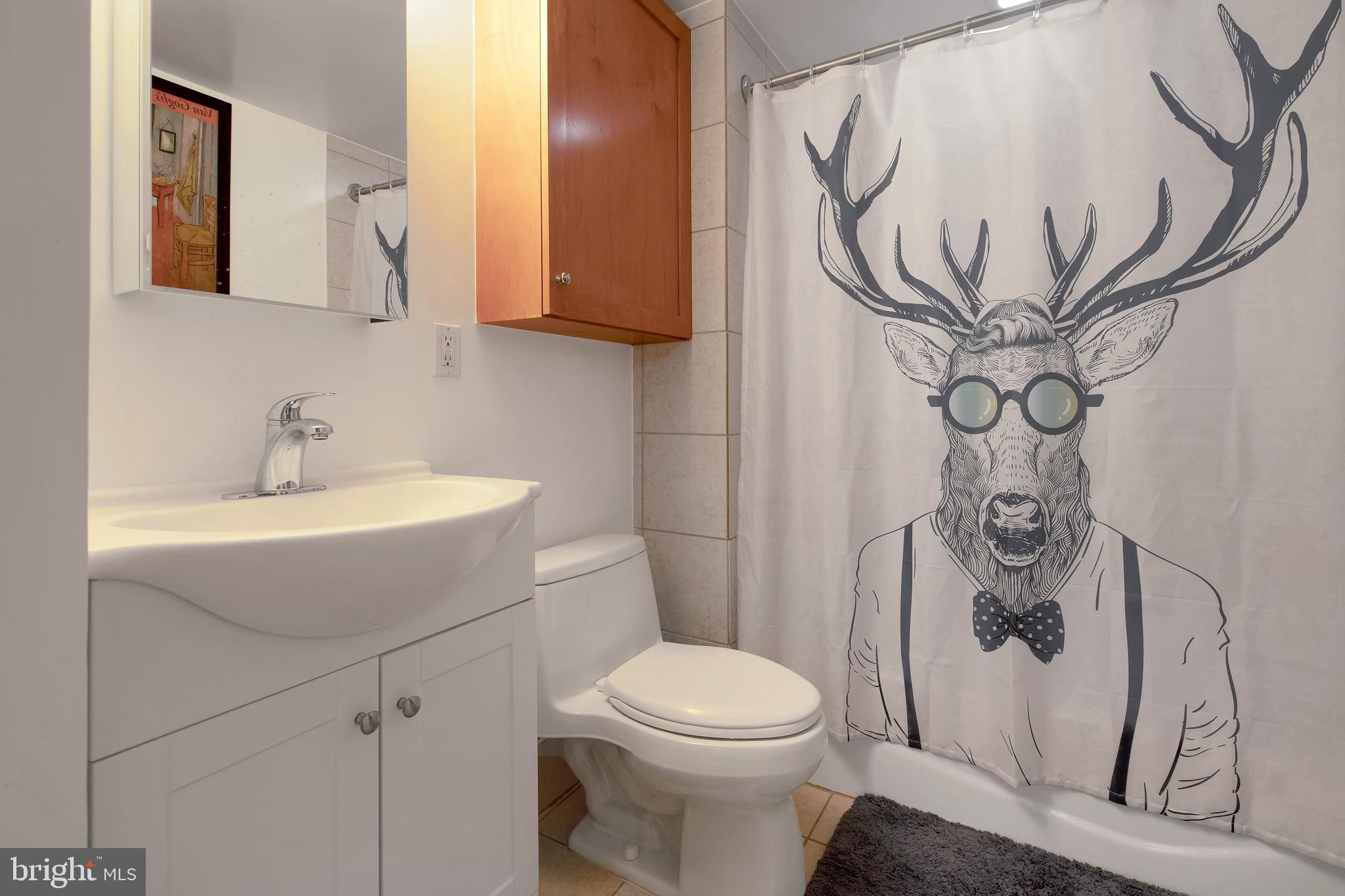 2328 Champlain Street Northwest, Unit 202 Washington, DC 20009 - Photo 16 of 25