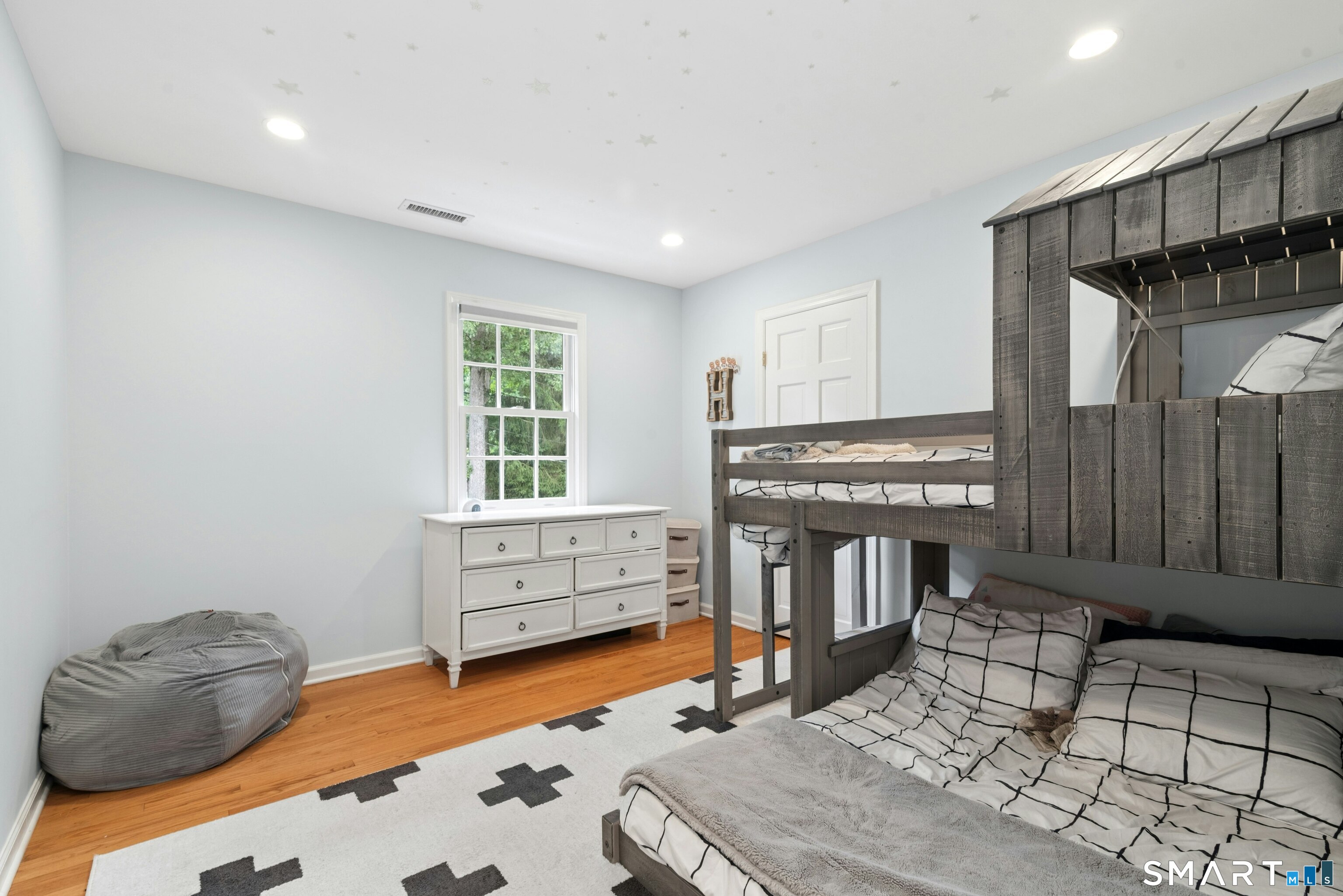 559 Cheese Spring Road New Canaan, CT 06840 - Photo 25 of 38