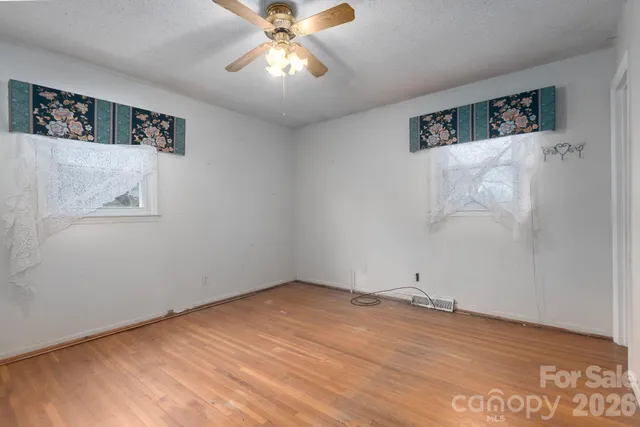 $260,000 | 7650 Bramblewood Drive, Charlotte, NC 28217