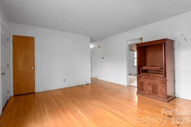 $260,000 | 7650 Bramblewood Drive, Charlotte, NC 28217