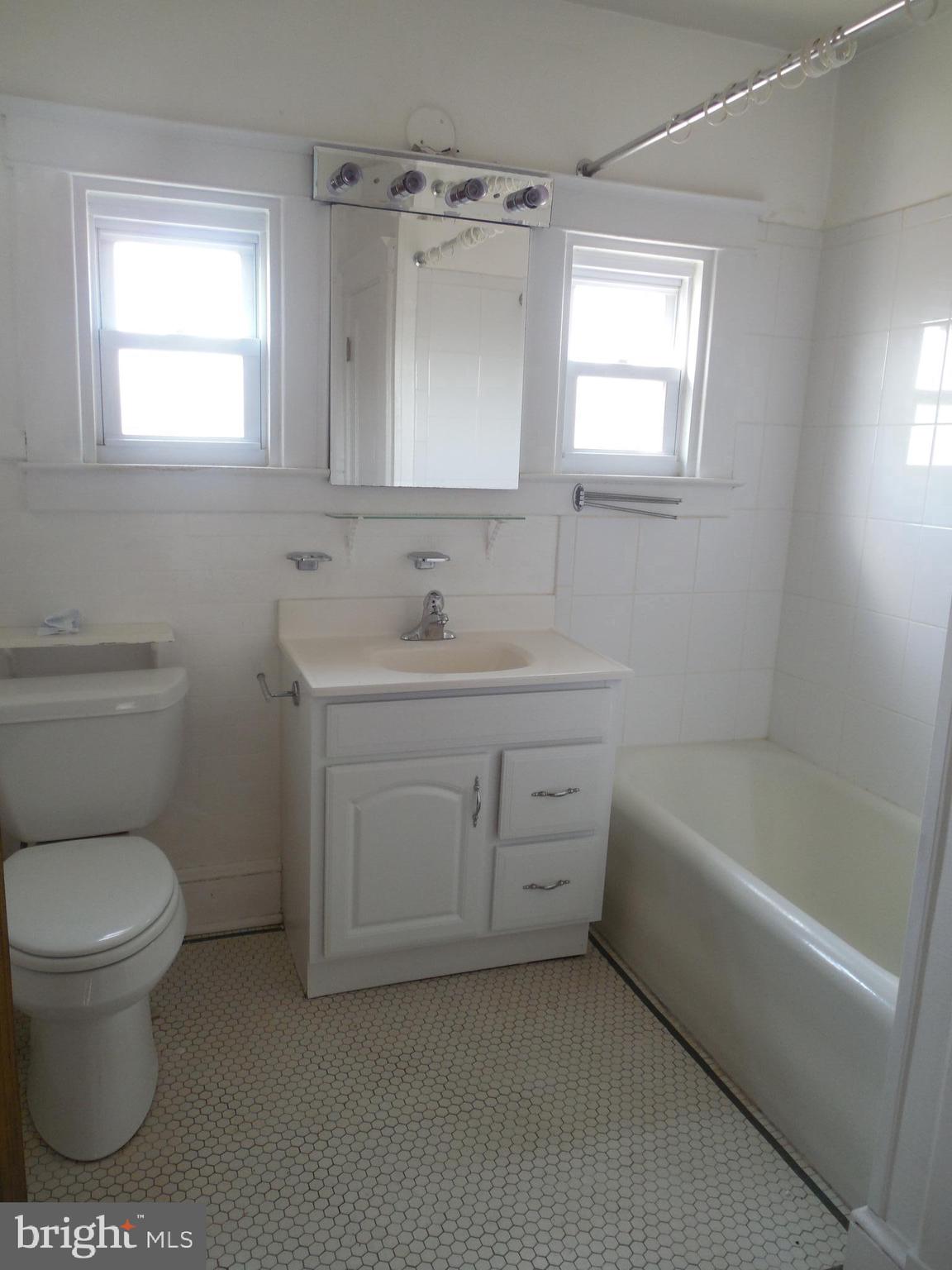 601 Old Home Road Baltimore, MD 21206 - Photo 27 of 31