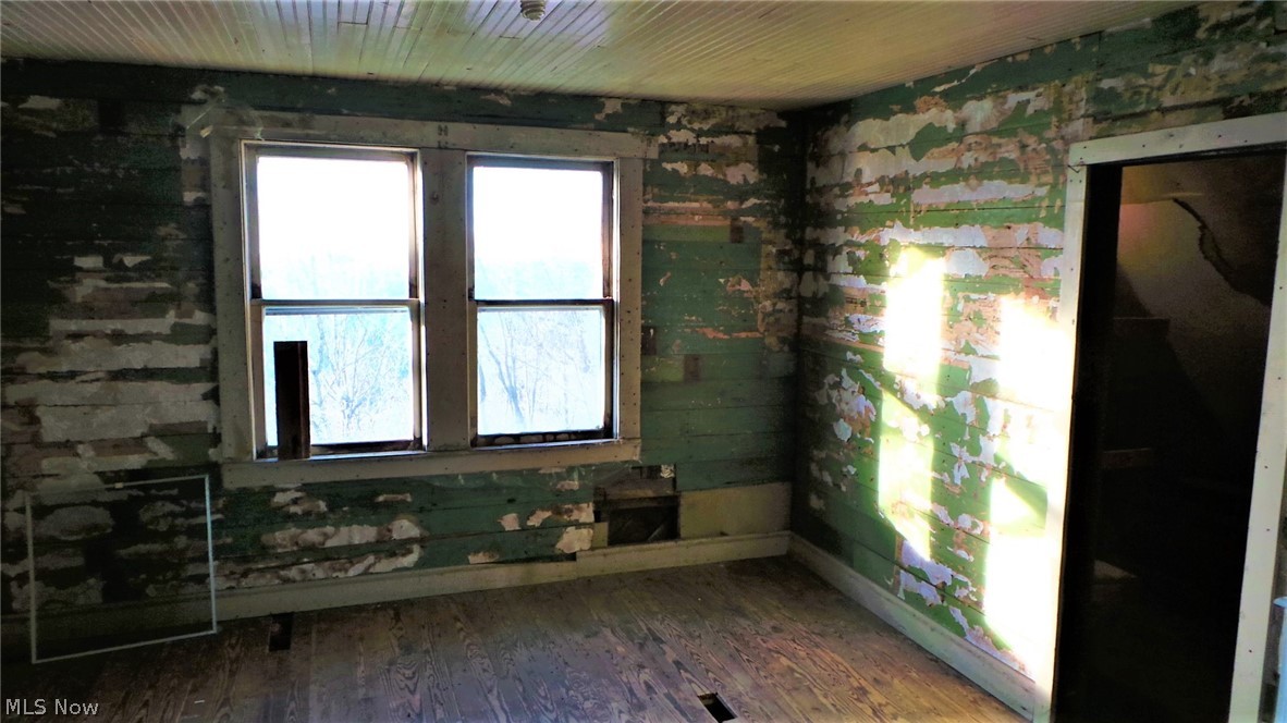 2055 Buffalo Run Road Rockport, WV 26169 - Photo 19 of 20 Same bedroom, just different view.