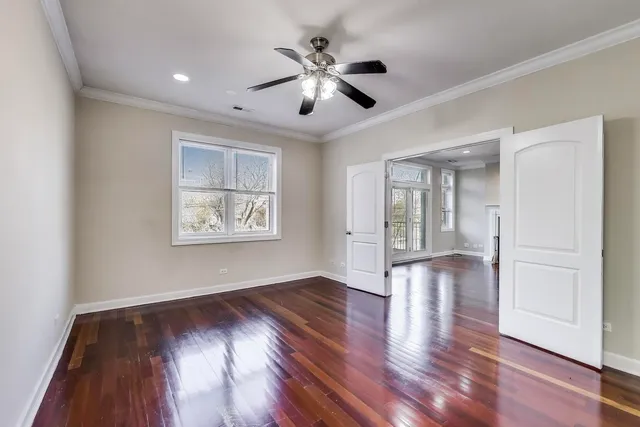 $1,692,600 | 4043 South Drexel Boulevard, Chicago, IL 60653