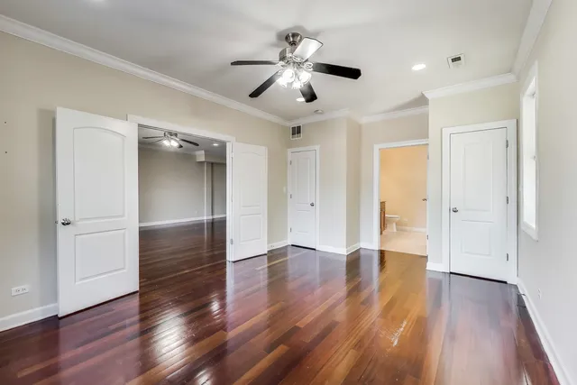 $1,692,600 | 4043 South Drexel Boulevard, Chicago, IL 60653