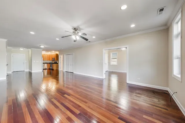 $1,692,600 | 4043 South Drexel Boulevard, Chicago, IL 60653