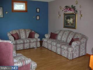 36 Falmouth Road Hamilton, NJ 08620 - Photo 2 of 6