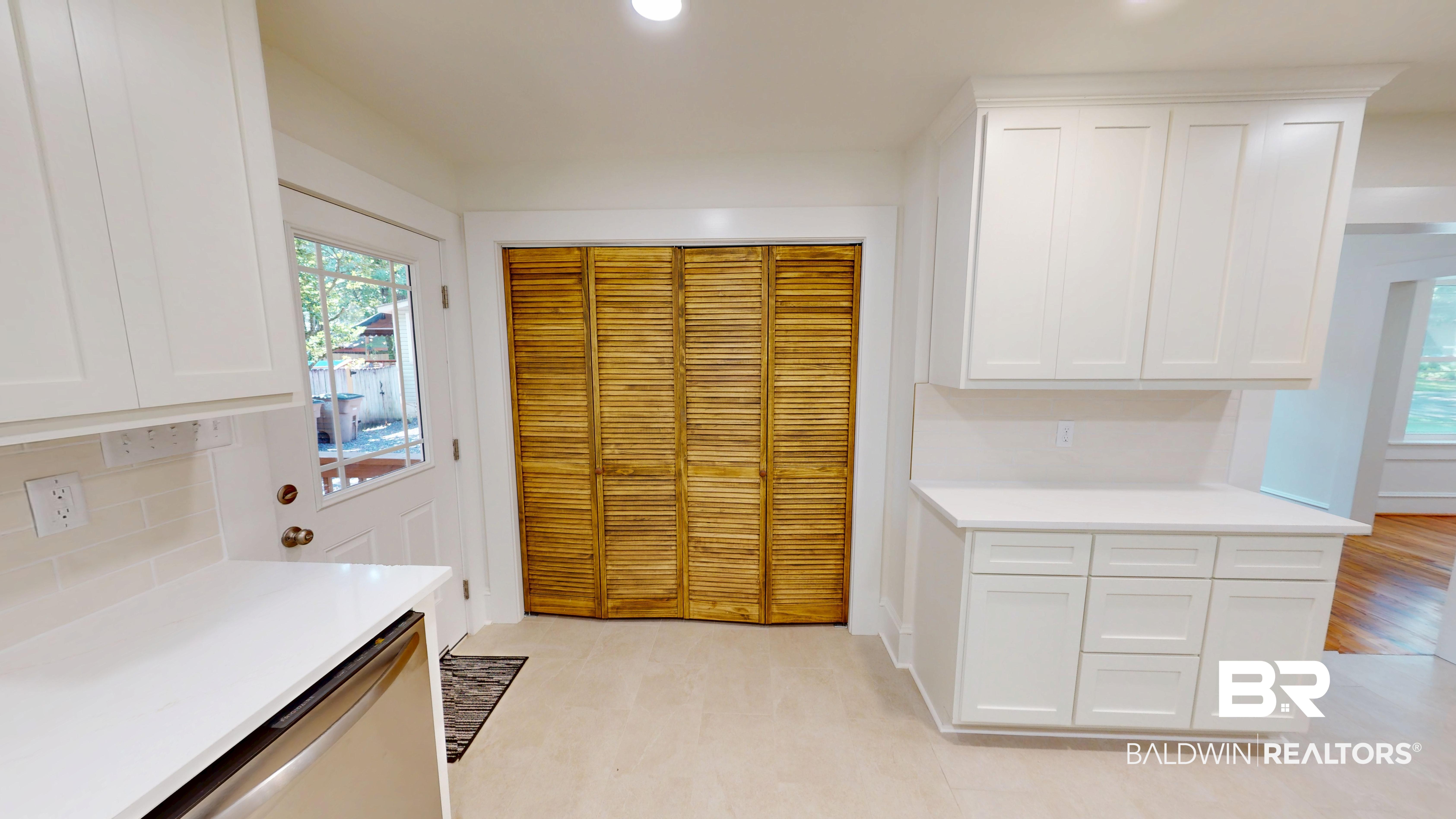 22 Hurlbert Street Mobile, AL 36607 - Photo 11 of 22 Gallery Image 11