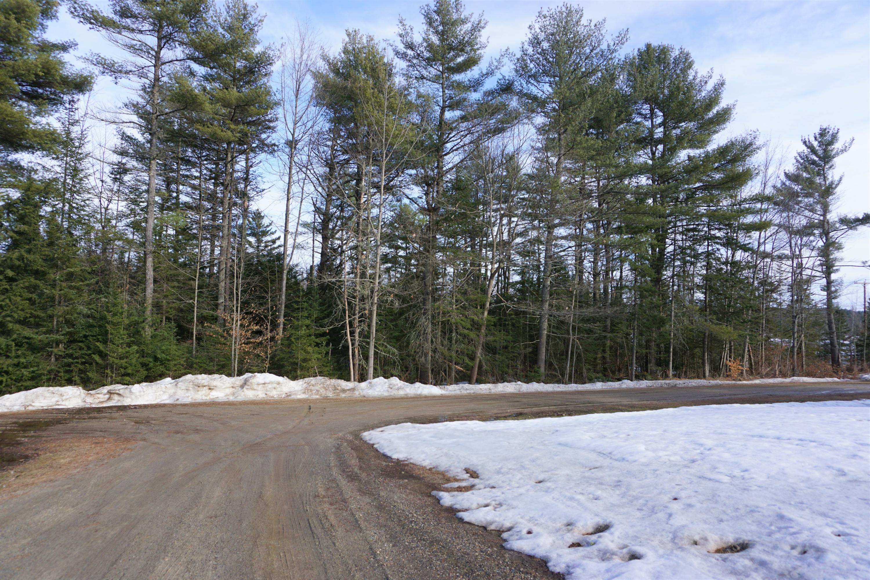 187 Crowley Road Sabattus, ME 04280 - Photo 3 of 37 3