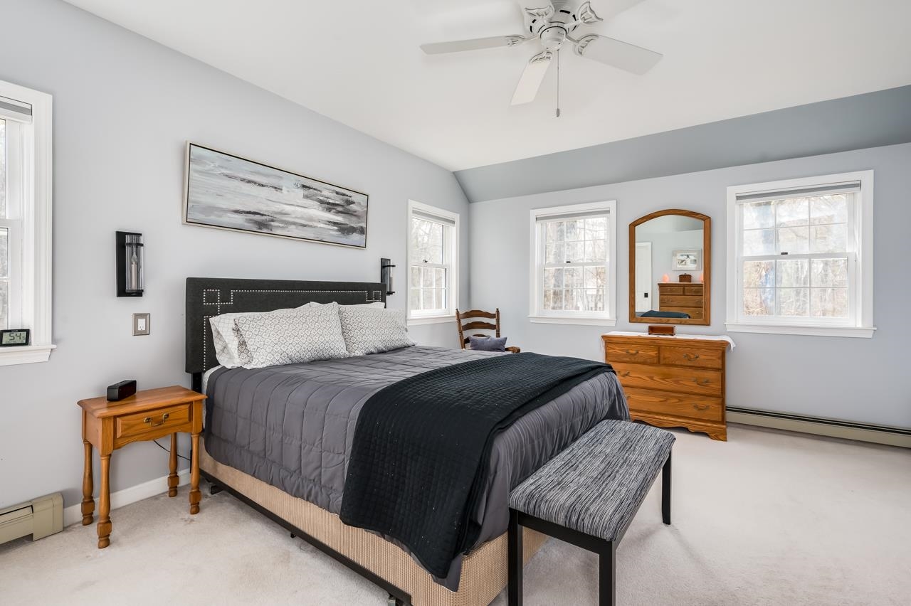 4 Meader Lane Durham, NH 03824 - Photo 15 of 34