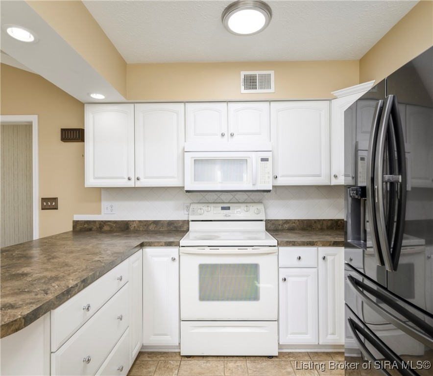 528 Drawbrook Circle New Albany, IN 47150 - Photo 15 of 38