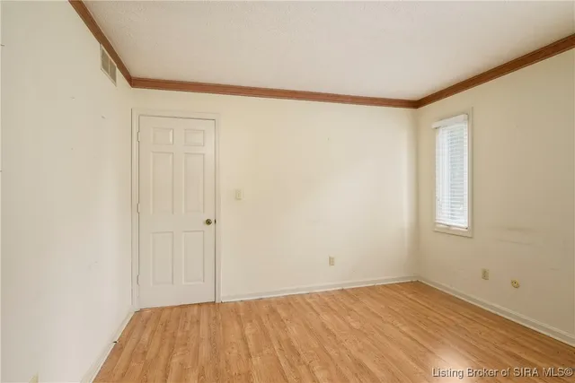 $299,900 | 528 Drawbrook Circle, New Albany, IN 47150