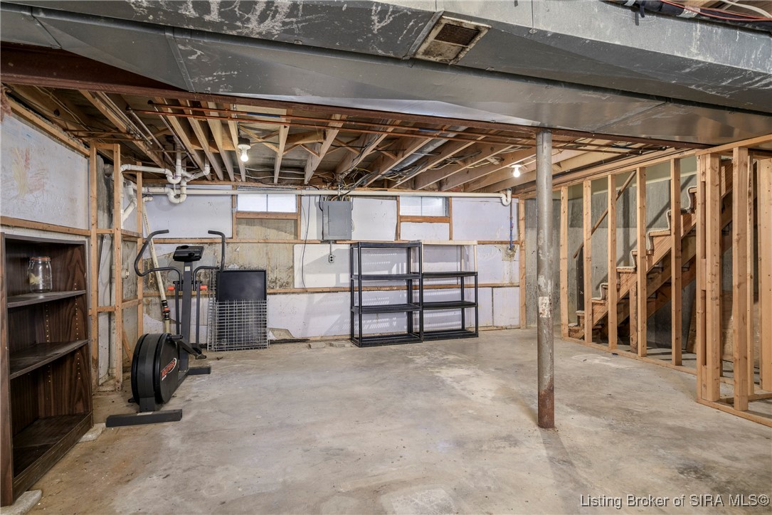 528 Drawbrook Circle New Albany, IN 47150 - Photo 31 of 38