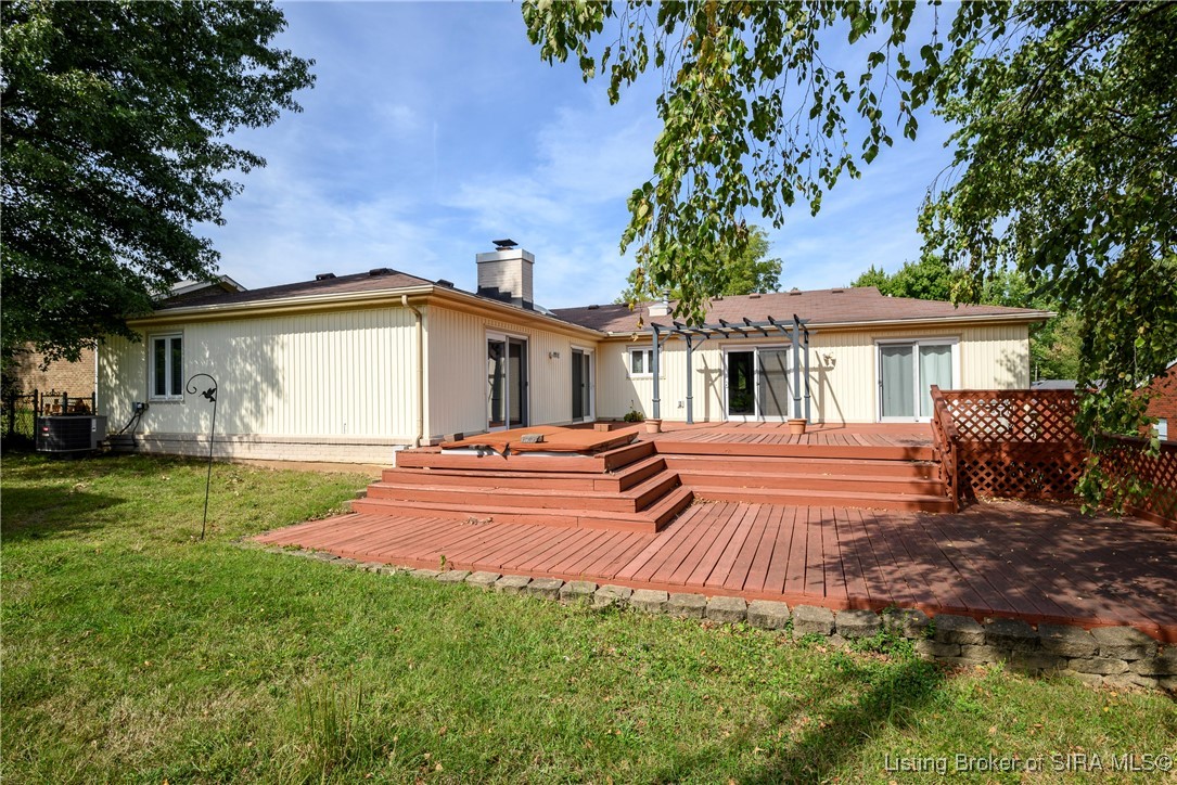 528 Drawbrook Circle New Albany, IN 47150 - Photo 32 of 38