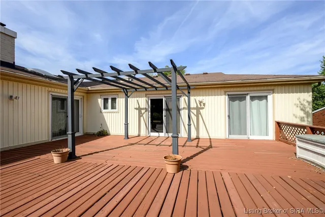 $299,900 | 528 Drawbrook Circle, New Albany, IN 47150