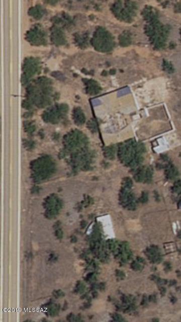 36801 South Arivaca Ranch Road Arivaca, AZ 85601 - Photo 3 of 6 a view of a yard